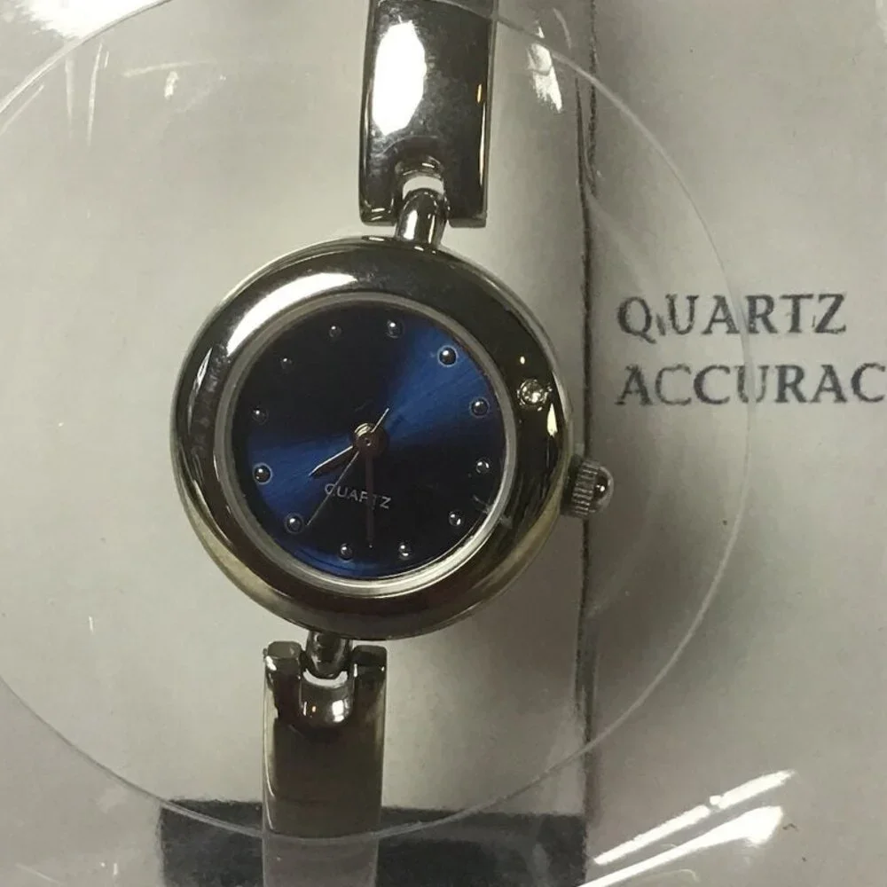 Honors Fashion Bracelet Watch Blue Face New